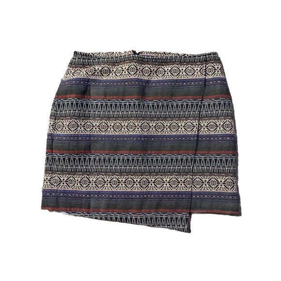 Women's Mini Skirt With Geometric Aztec Design, Sz 4 Multi Colored - Picture 1 of 2